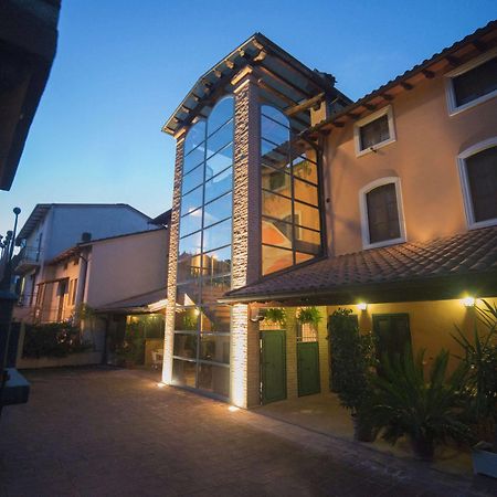 Residenze L'Uncinaia Holiday House Bed & Breakfast Perugia Ngoại thất bức ảnh