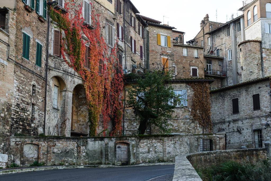 Residenze L'Uncinaia Holiday House Perugia Phòng bức ảnh