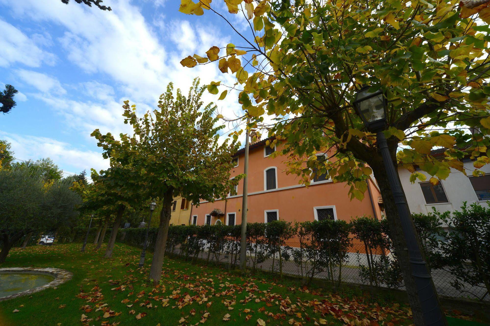 Residenze L'Uncinaia Holiday House Perugia Ngoại thất bức ảnh