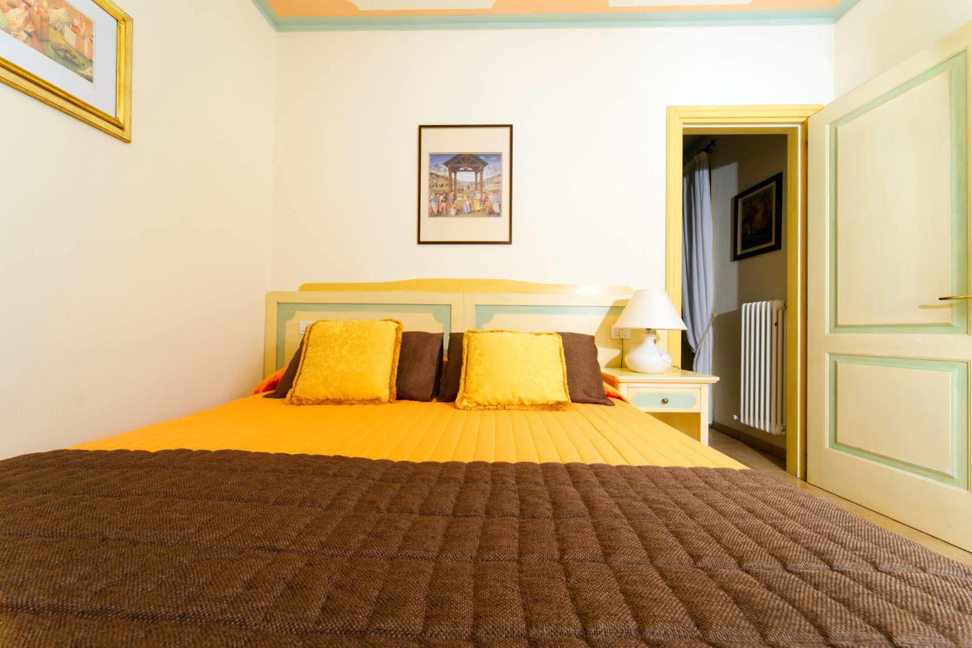 Residenze L'Uncinaia Holiday House Bed & Breakfast Perugia Ngoại thất bức ảnh