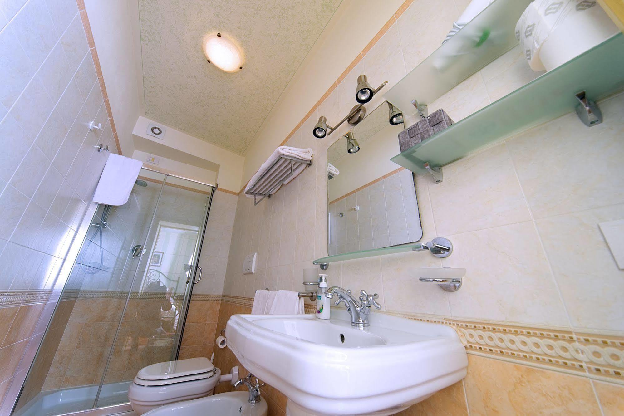 Residenze L'Uncinaia Holiday House Perugia Ngoại thất bức ảnh