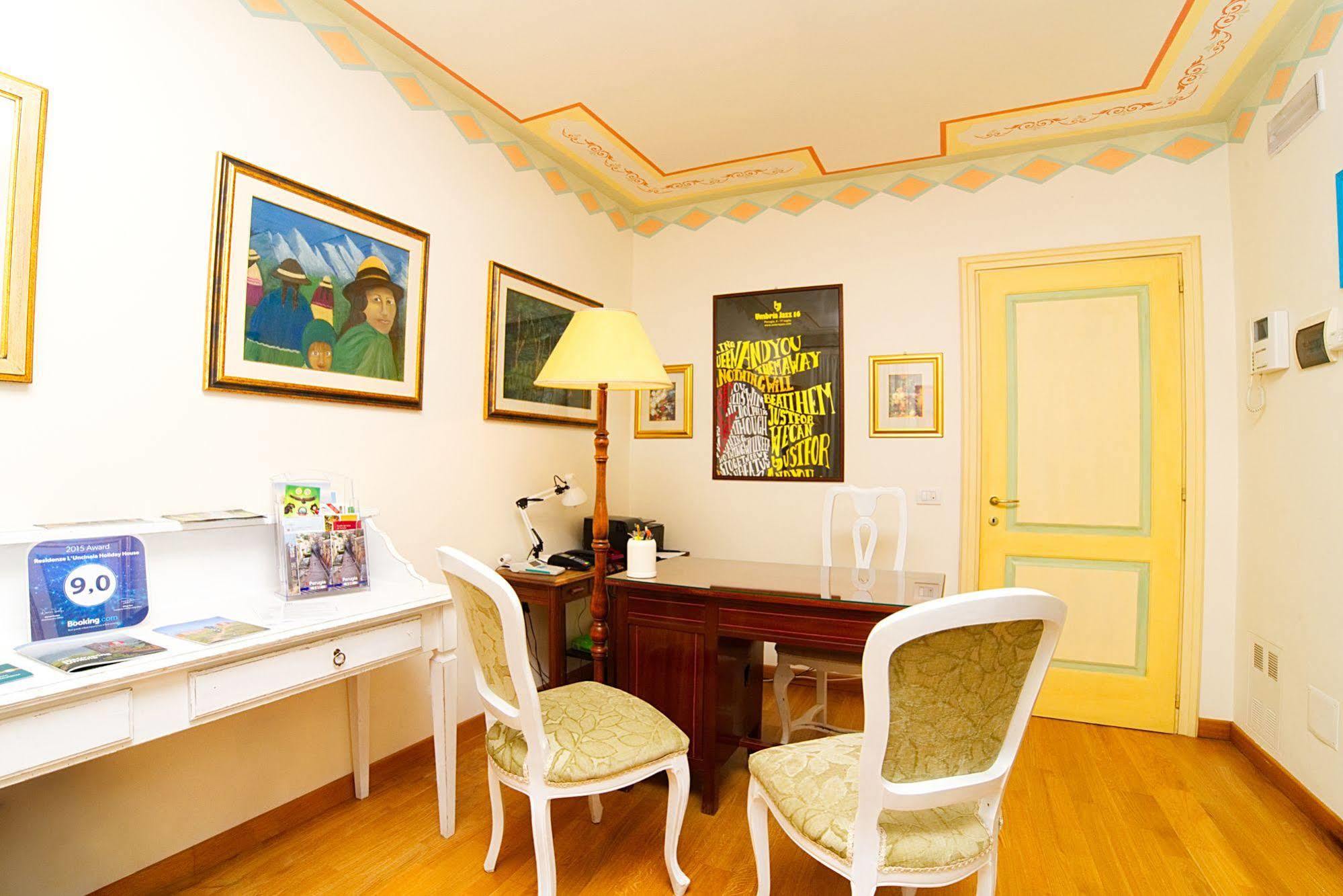 Residenze L'Uncinaia Holiday House Bed & Breakfast Perugia Ngoại thất bức ảnh