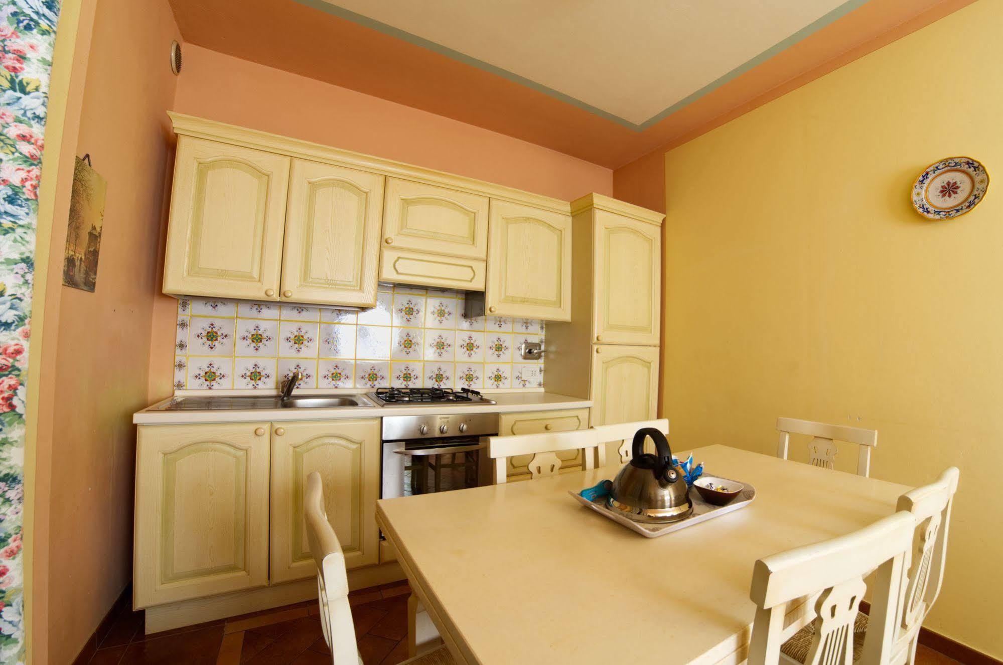 Residenze L'Uncinaia Holiday House Perugia Ngoại thất bức ảnh